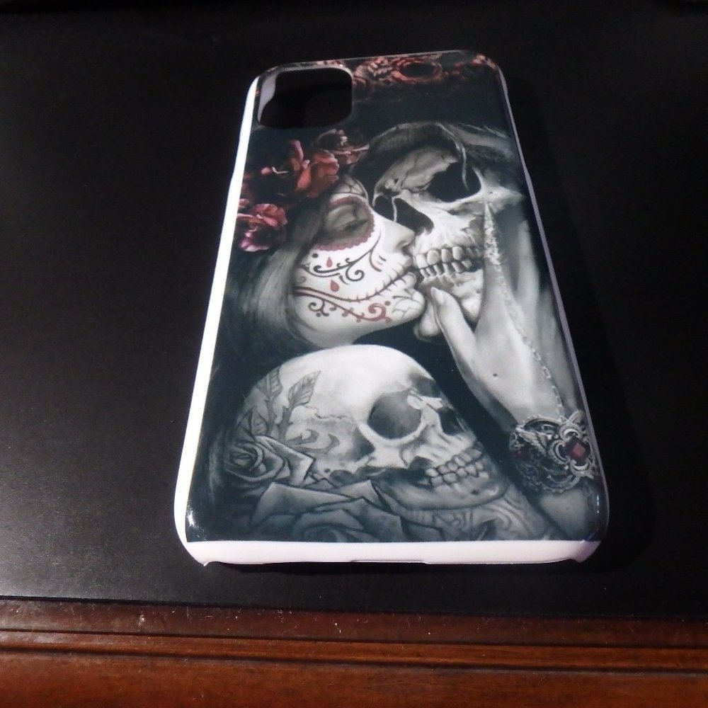 IPhone 11 Skull Case